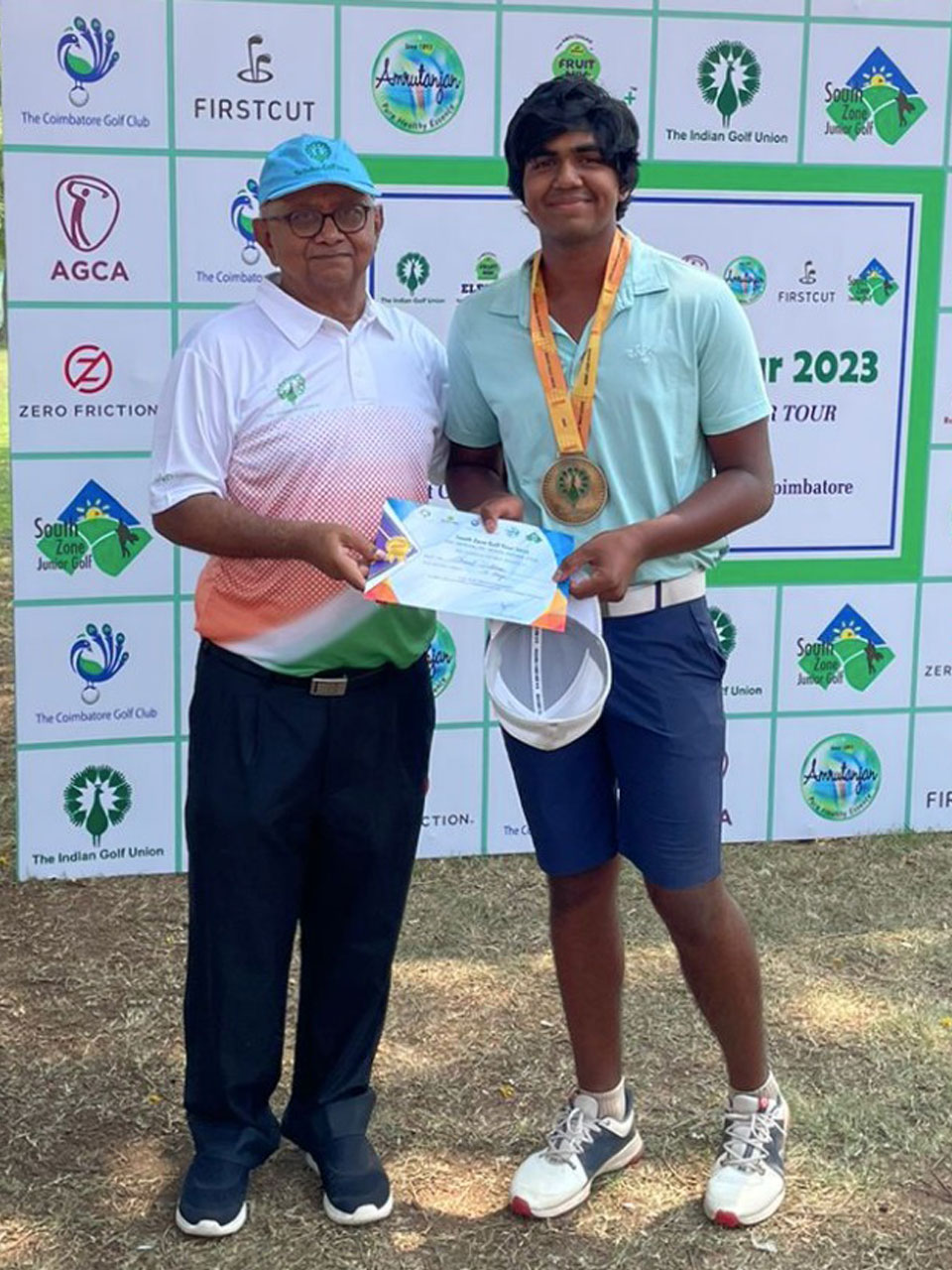 Shamit Dakhane wins the South Zone Coimbatore