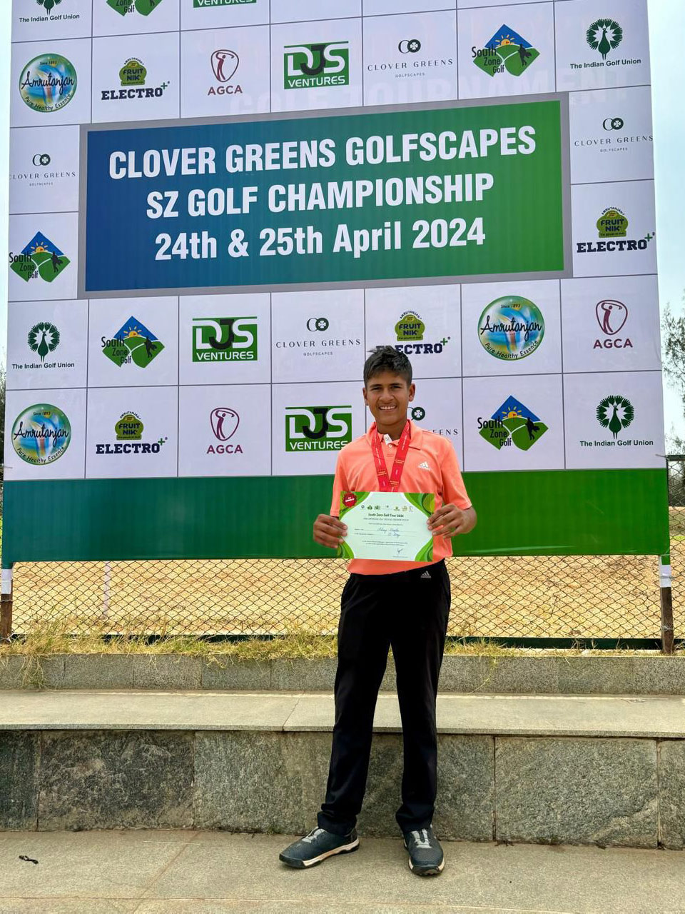 Advay Bagla finished 2nd in 'B' Boys Category at the IGU South Zone Clover Greens Golf Championship
