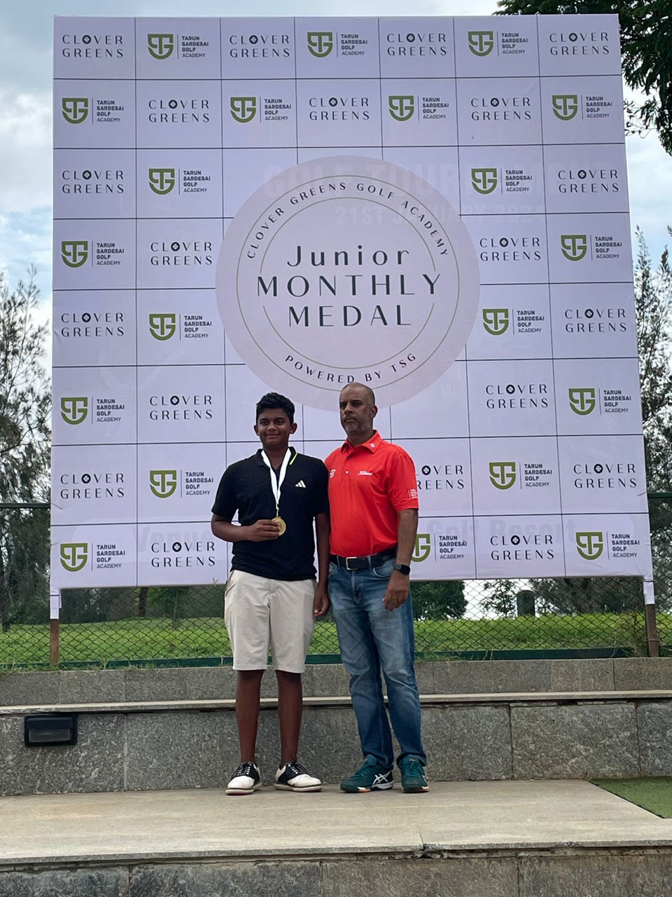 Vivaan Ubhayakar won  the 'B' Boys and the overall Category at the Clover Greens Junior Monthly Medal powered by TSG, held at Clover Greens Golf Course in Bangalore.